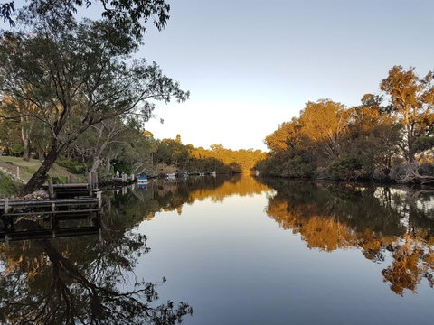 Amazing River House - Australian Directory 27