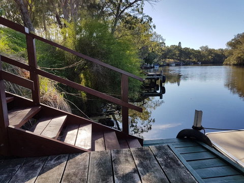 Amazing River House - Australian Directory 23