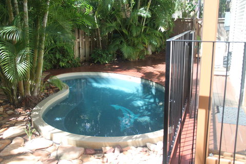 Beach House On Fox - Australian Directory 18