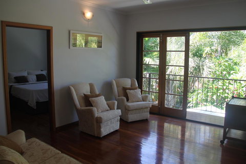 Beach House On Fox - Australian Directory 20