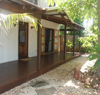 Beach House on Fox - Australian Directory