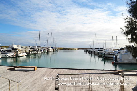 North Coogee Beach House - Australian Directory 25