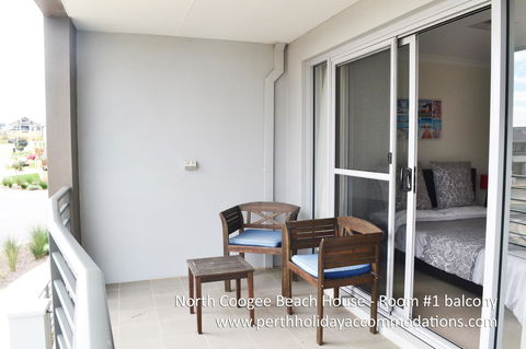 North Coogee Beach House - Australian Directory 7
