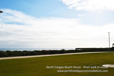 North Coogee Beach House - Australian Directory 9