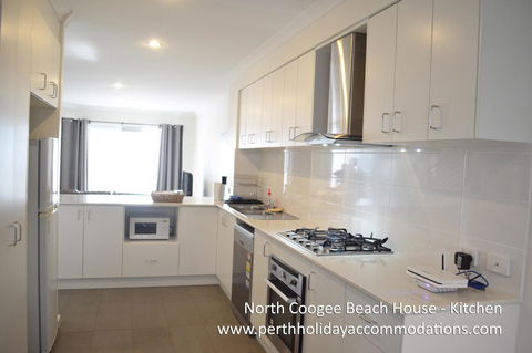 North Coogee Beach House - Australian Directory 18