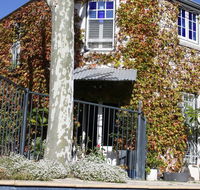 Chester Villa - Australian Directory