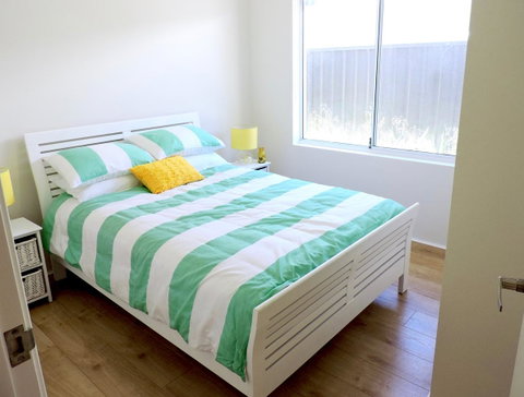 Contemporary Cove - Quindalup - Australian Directory 10