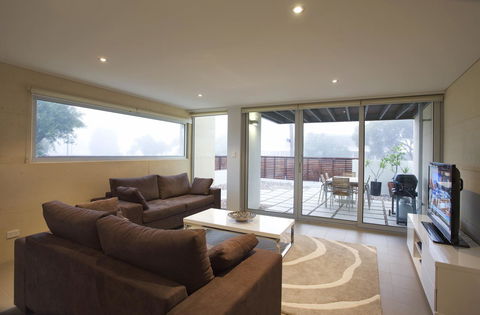 Alouarn Apartments - Australian Directory 9