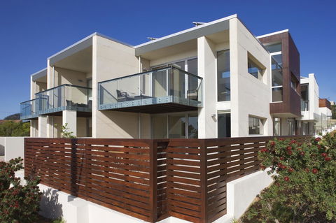 Alouarn Apartments - Australian Directory 6