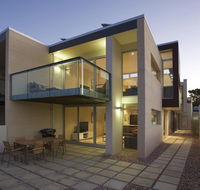 Alouarn Apartments - Australian Directory