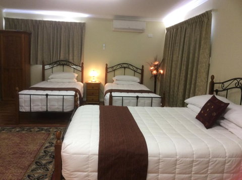 Armadale Cottage Bed & Breakfast - Australian Directory 5