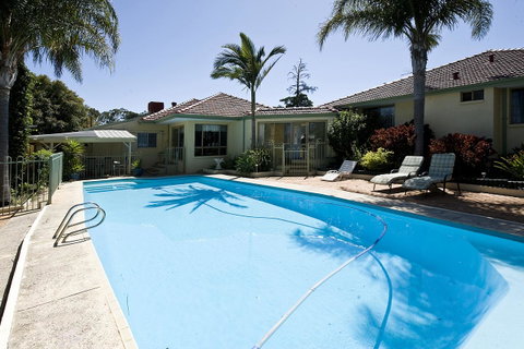 Armadale Cottage Bed & Breakfast - Australian Directory 44
