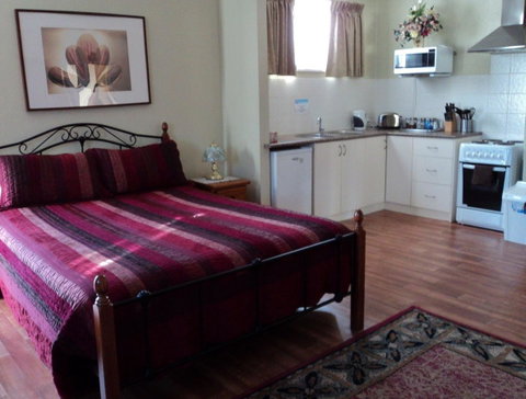Armadale Cottage Bed & Breakfast - Australian Directory 24