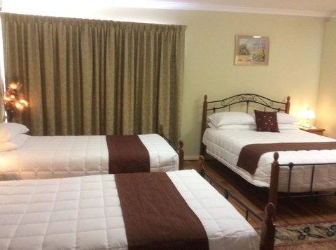 Armadale Cottage Bed & Breakfast - Australian Directory 9