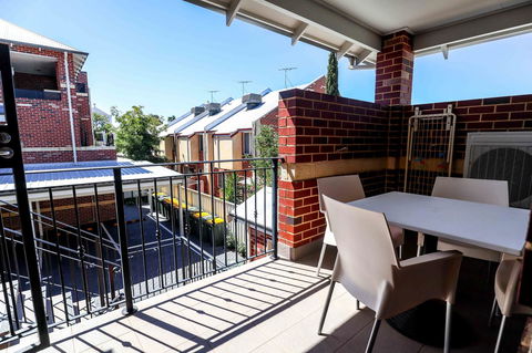 VIP Stays - McMillan - Australian Directory 22