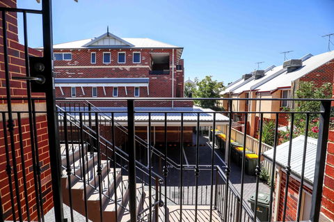 VIP Stays - McMillan - Australian Directory 19