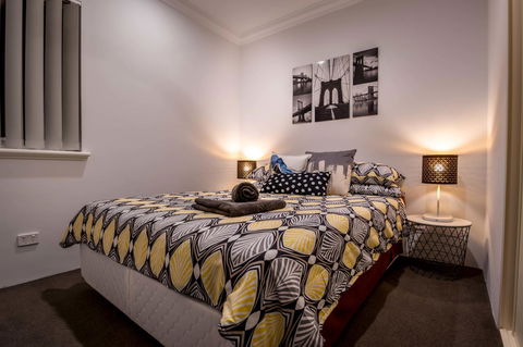 VIP Stays - McMillan - Australian Directory 17