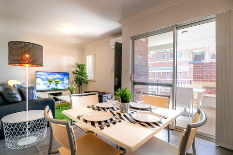 VIP Stays - McMillan - Australian Directory 28