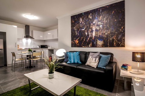 VIP Stays - McMillan - Australian Directory 14