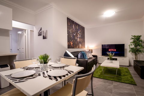 VIP Stays - McMillan - Australian Directory 13