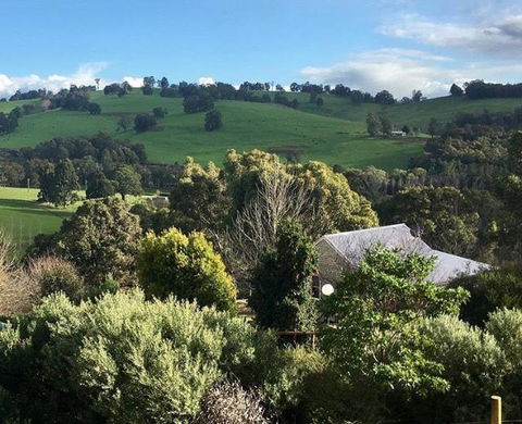 Balingup Highview Chalets - Australian Directory 20
