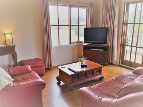 Balingup Highview Chalets - Australian Directory 7