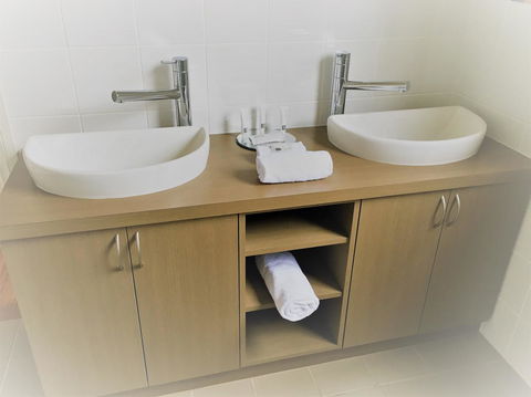 Balingup Highview Chalets - Australian Directory 8