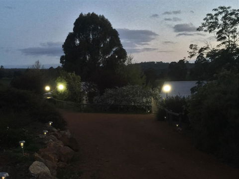 Balingup Highview Chalets - Australian Directory 31