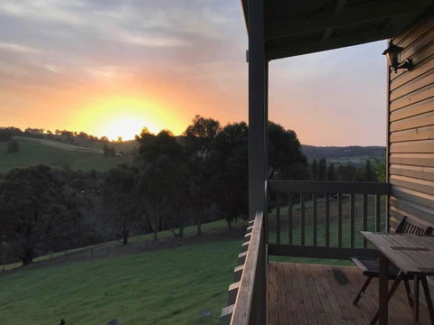 Balingup Highview Chalets - Australian Directory 11