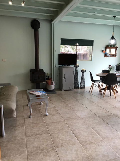 Dunsborough Barn Stay - Australian Directory 4