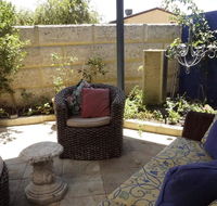 Relax bright  airy garden Villa - Australian Directory