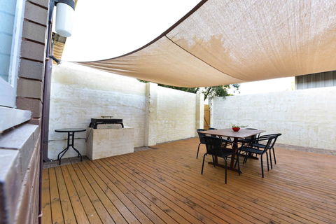 Kalbarri Sunset Villa - Australian Directory 19