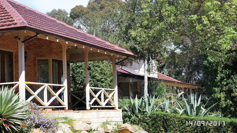 Eleebana Guest House - Australian Directory 16