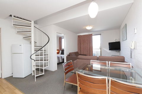 Atrium Hotel Mandurah - Australian Directory 21