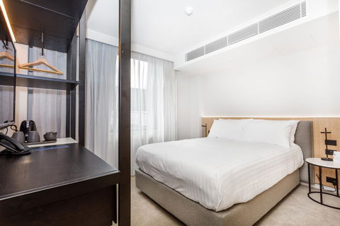 Quay Perth - Australian Directory 2