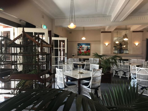 Caves House Hotel & Apartments Yallingup - Australian Directory 23