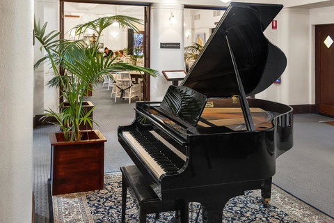 Caves House Hotel & Apartments Yallingup - Australian Directory 13