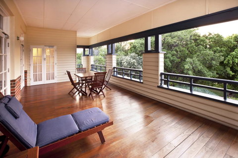 Caves House Hotel & Apartments Yallingup - Australian Directory 36