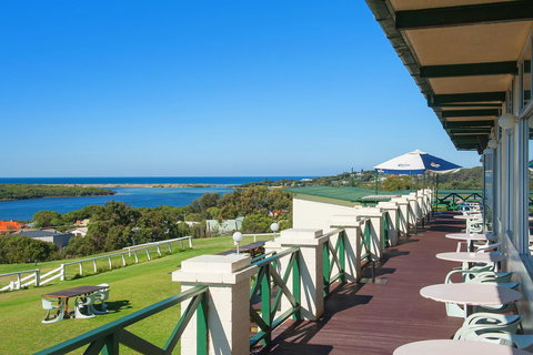 Augusta Hotel Motel - Australian Directory 7