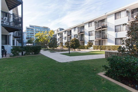 Riverside - Australian Directory 12
