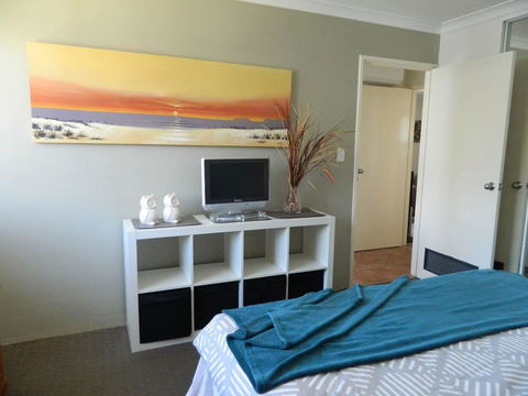 Riverside - Australian Directory 4