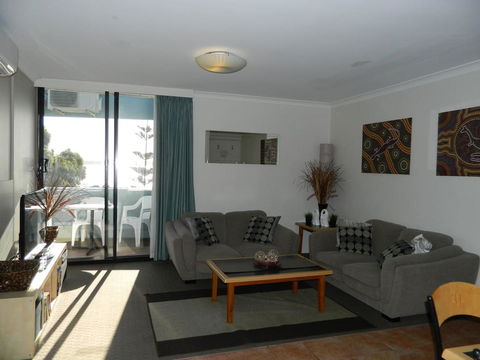 Riverside - Australian Directory 9
