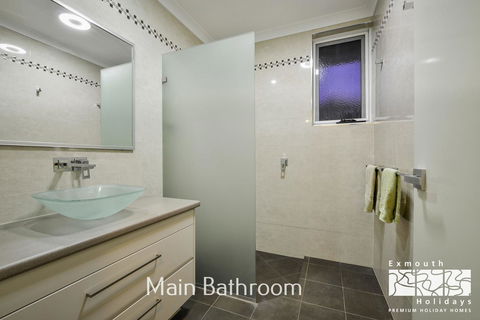 13 Learmonth Street - Close To Town Centre - Australian Directory 10