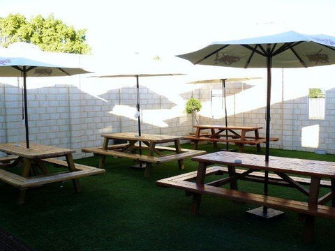 Jurien Bay Hotel Motel - Australian Directory 22
