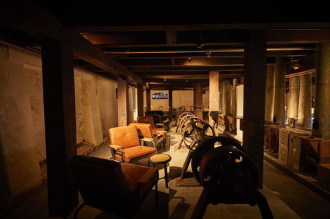 The Premier Mill Hotel - Australian Directory 40