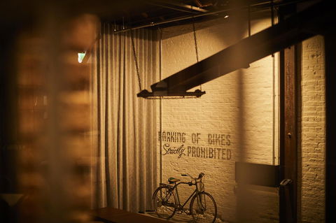 The Premier Mill Hotel - Australian Directory 24