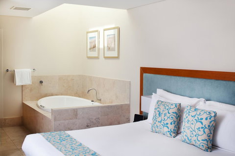 Seashells Mandurah - Australian Directory 10