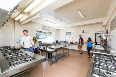 Billabong Backpackers Resort - Australian Directory 19