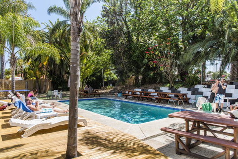 Billabong Backpackers Resort - Australian Directory 34