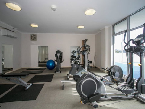 Charming Inner City Apartment - Australian Directory 6